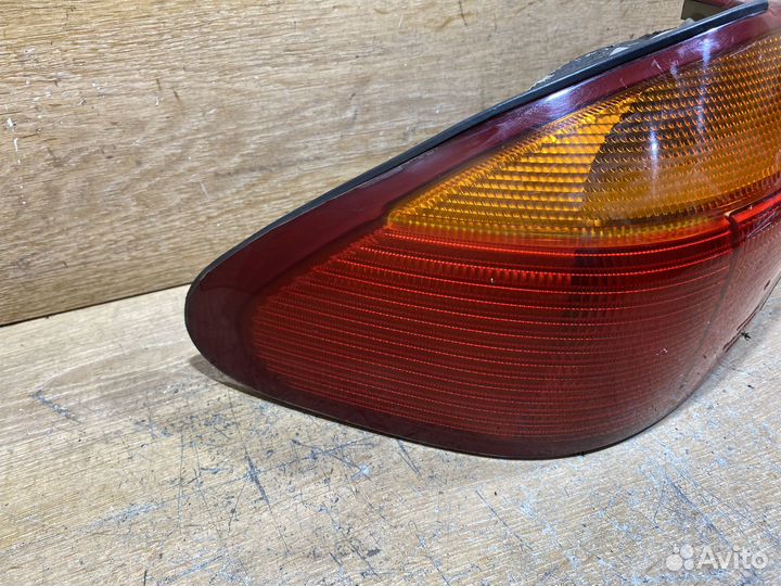 Фонарь задний левый Ford Mondeo 1 Арт. 111335