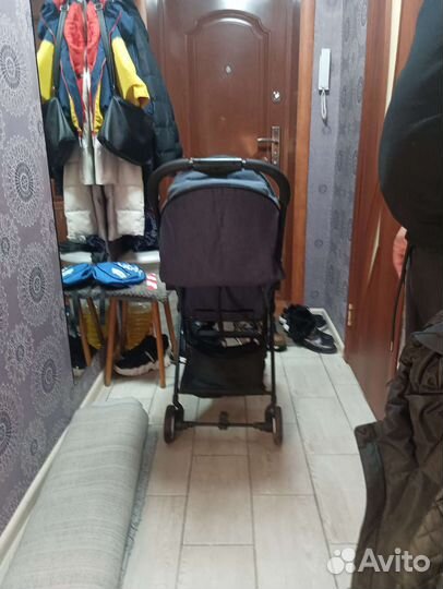 Прогулочная коляска tour