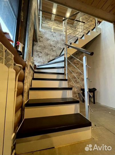 Лестница забежная под ключ