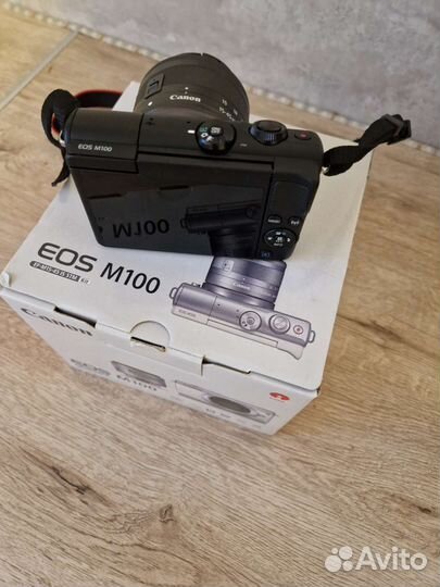 Системный фотоаппарат Canon EOS M100