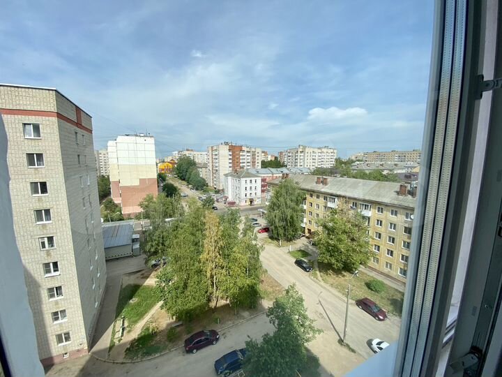 2-к. квартира, 40,7 м², 8/9 эт.