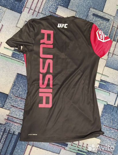 Рашгард reebok UFC