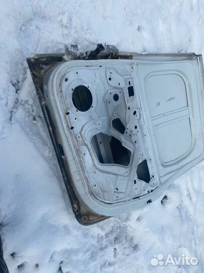 Дверь задняя правая LADA largus