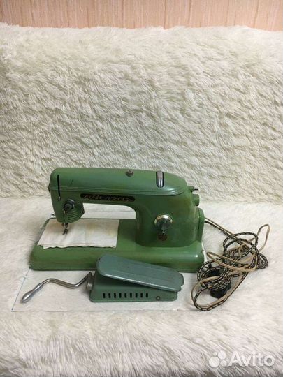 Швейная машинка