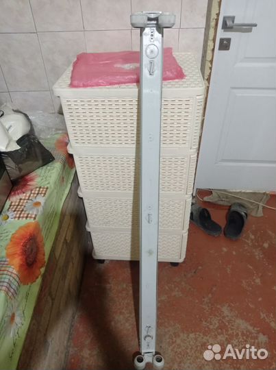 Держатель для лампы люминесцентные