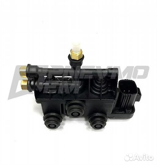 Блок клапанов пневмоподвески Land Rover Discovery