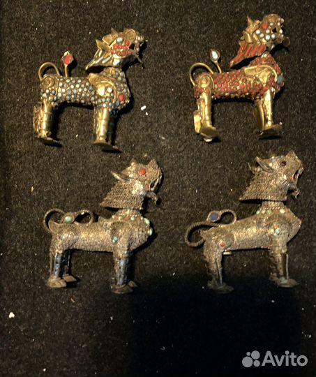 Лев собака фу