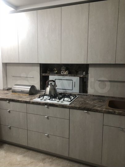 3-к. квартира, 79,7 м², 4/5 эт.