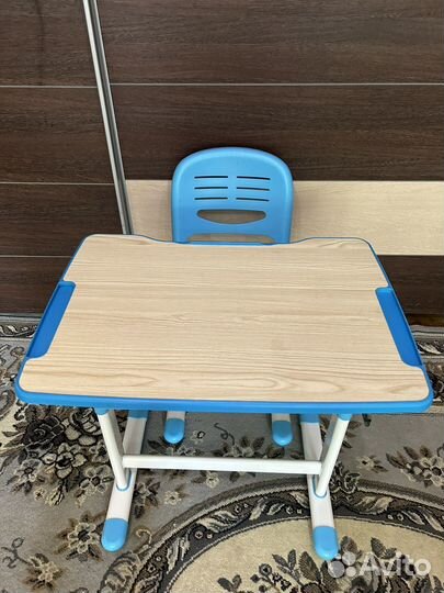 Школьная парта Piccolino