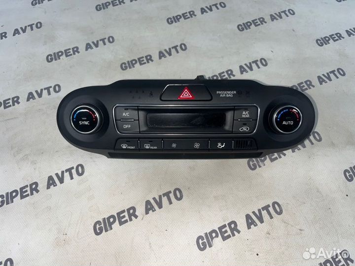 Блок управления климат-контролем Kia Sorento UM