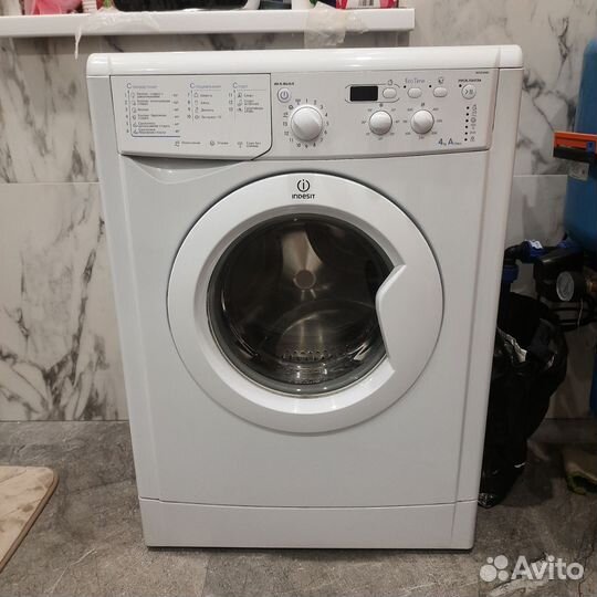 Стиральная машина indesit 4 кг бу