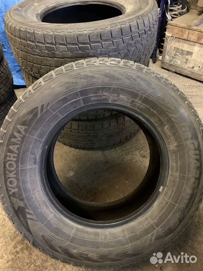 Yokohama Ice Guard G075 245/70 R16