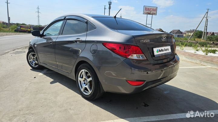 Hyundai Solaris 1.6 МТ, 2012, 131 400 км