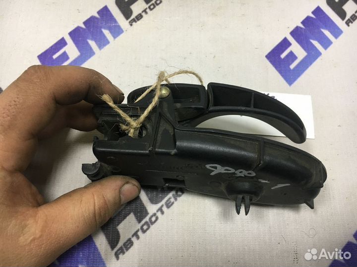 Ручка двери внутренняя левая Форд Фокус 1