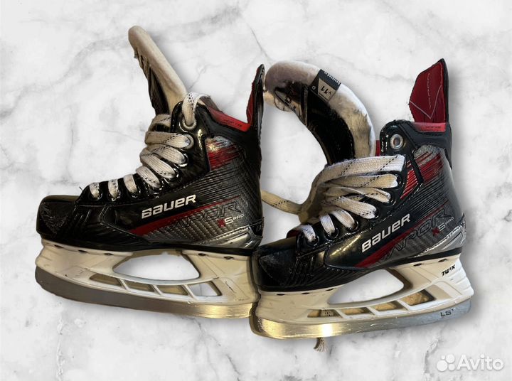 Хоккейные коньки bauer vapor X5 pro 11 Y