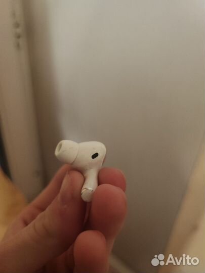 Наушник airpods pro