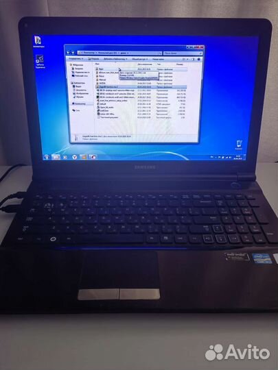 Ноутбук samsung RC520