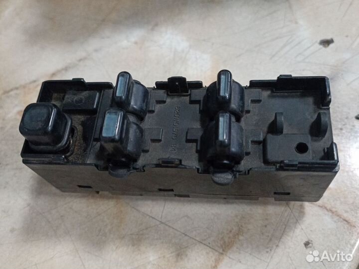 Блок кнопок электростеклоподъёмников daewoo nexia