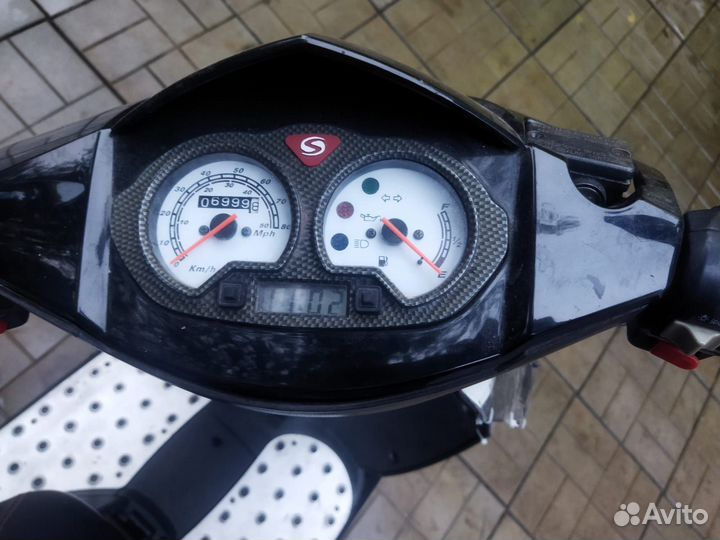 Скутер Stels Vortex 50