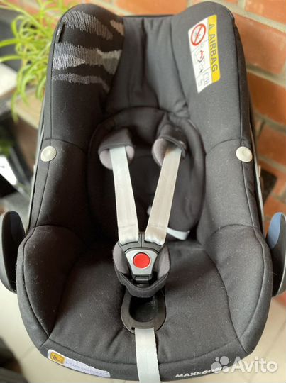 Автокресло Maxi-cosi Pebble Pro i-Size
