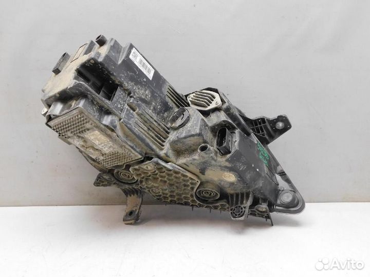 Фара левая Geely Atlas