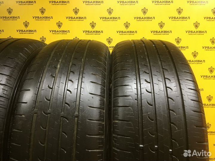 Goodyear EfficientGrip SUV 4x4 215/60 R17 96H
