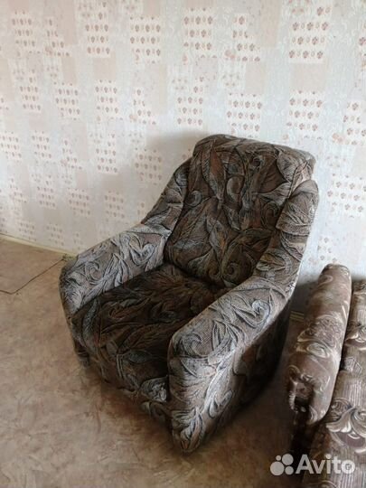 Диван, кресла