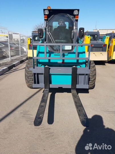 Мини-погрузчик Sunward SWL2820, 2022