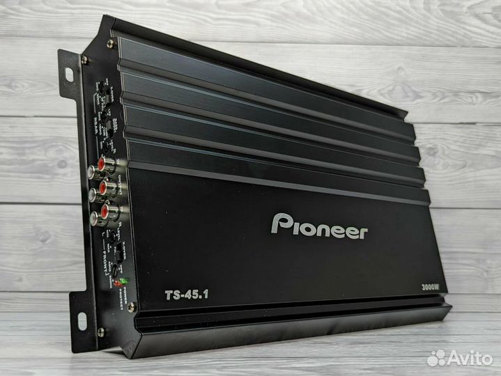 Автомобильный усилитель Pioneer