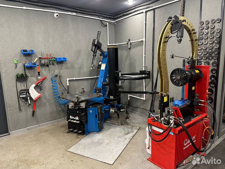 Continental ContiIceContact 215/55 R17