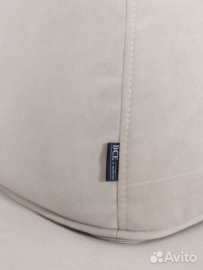 Диван прямои 4400х1700 мм