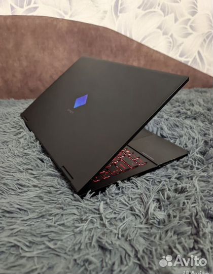 Hp omen 15 RTX 2060