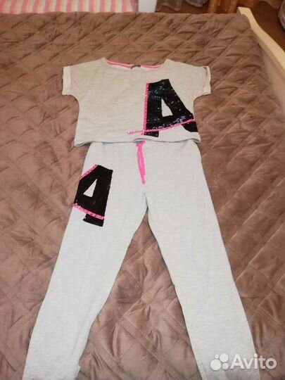 Спортивный костюм женский 42 44 новый