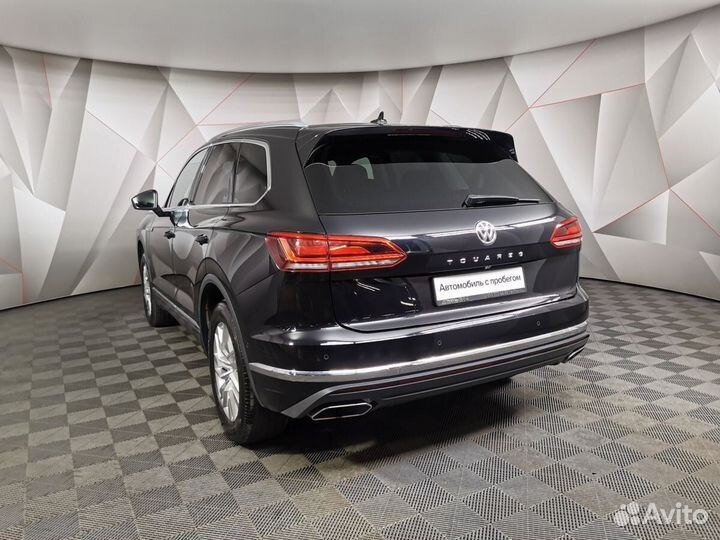 Volkswagen Touareg, 2021