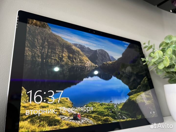 Планшет ноутбук Microsoft surface pro 4