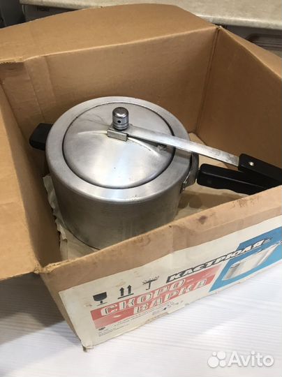 Тонометр для измерения давления на запястье