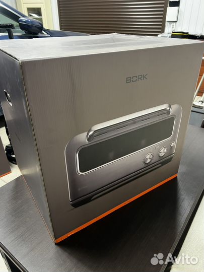 Печь для пиццы Bork W710 новая