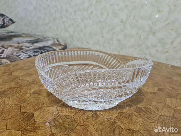 Хрустальные вазы