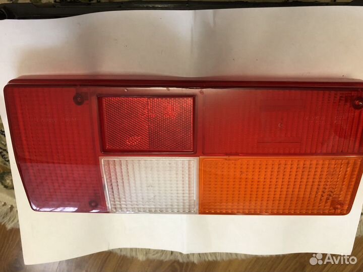 Стекло автомобильное