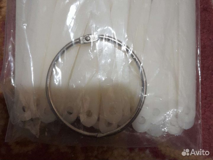 Дисплей веер на кольце 50 шт матовый