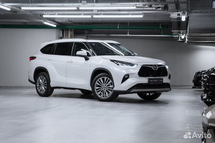 Toyota Highlander 2.0 AT, 2024, 3 км