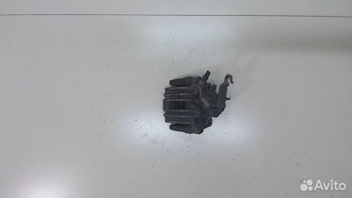 Суппорт Volkswagen Scirocco 2008, 2013