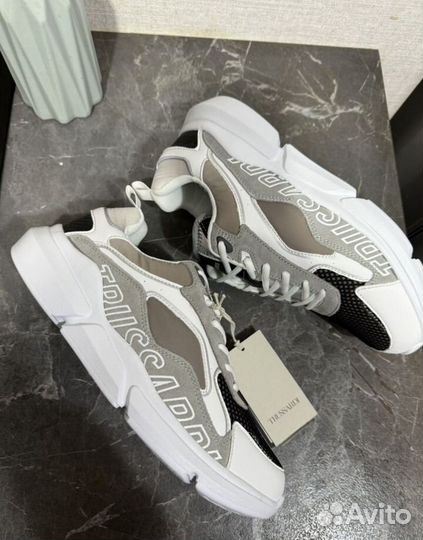 Кроссовки Trussardi оригинал