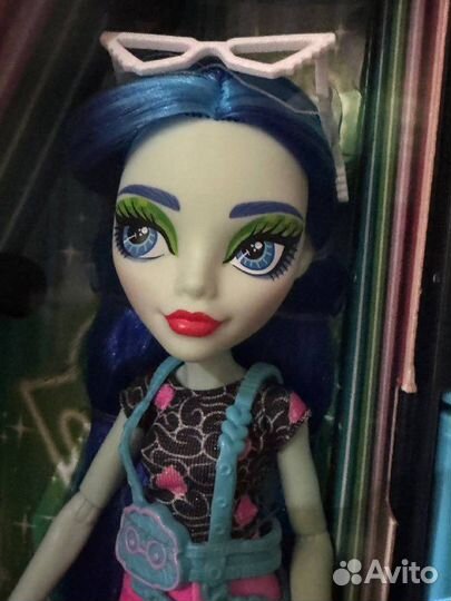 Кукла Monster High Ghoulia Yelps