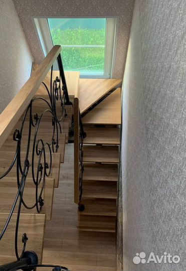 Перила деревянные для лестниц