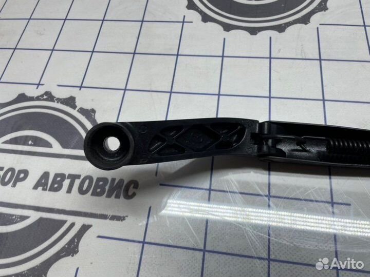 Дворник лобового стекла передний левый Mazda