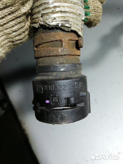 Патрубок охлаждения Volkswagen Passat B6 2.0 BPY