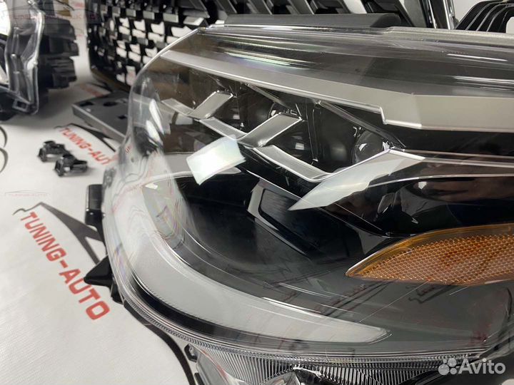 Рестайлинг Lexus GX 460 фары+ решетка