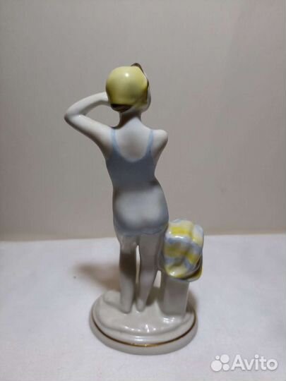 Статуэтка Купальщица лфз