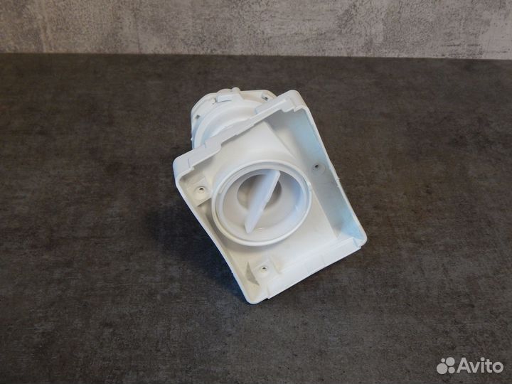 Сливной насос (помпа ) в сборе ст.машины Zanussi